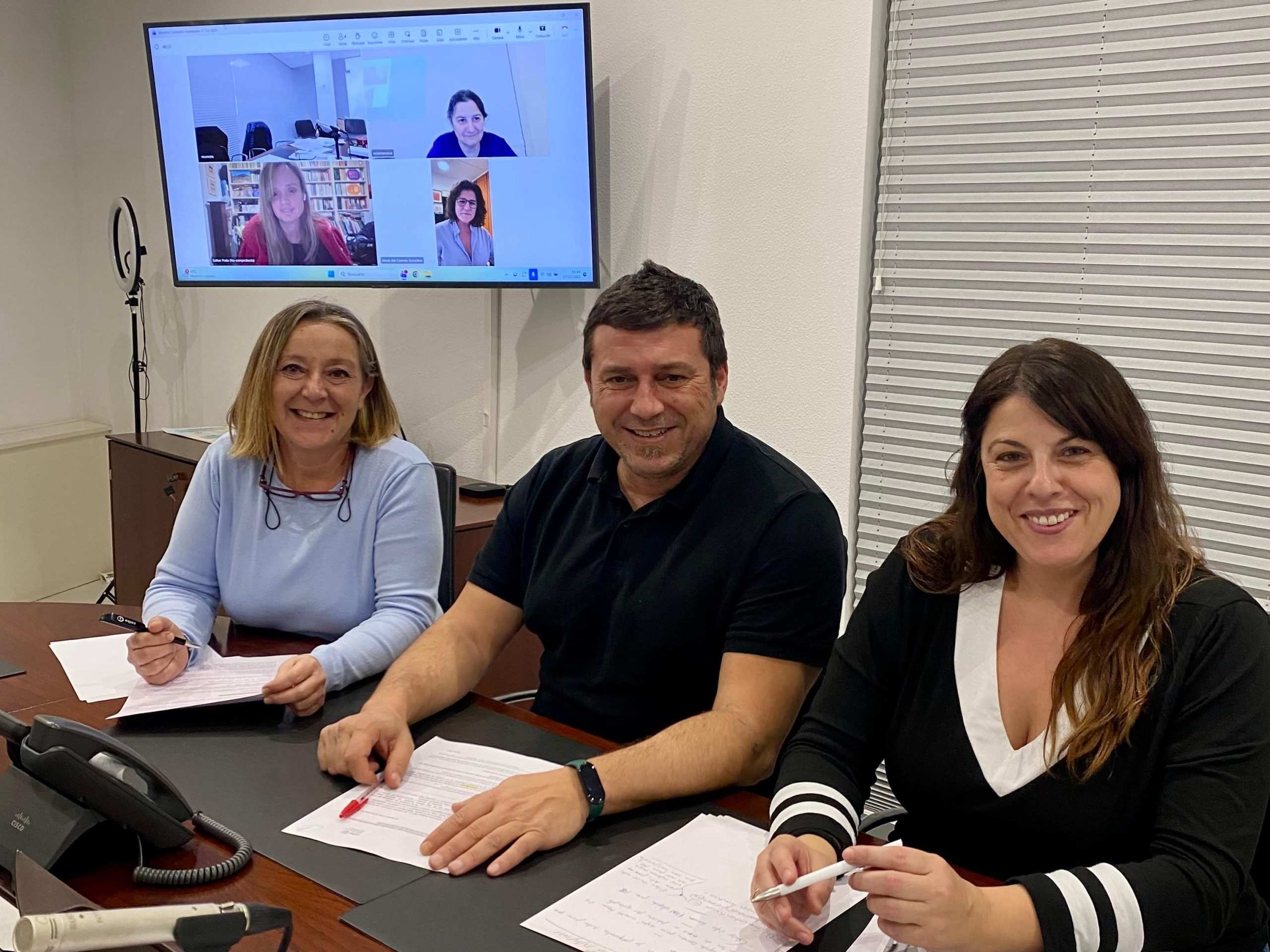 Imatge de la darrera reunió de la Comissió del COIBA